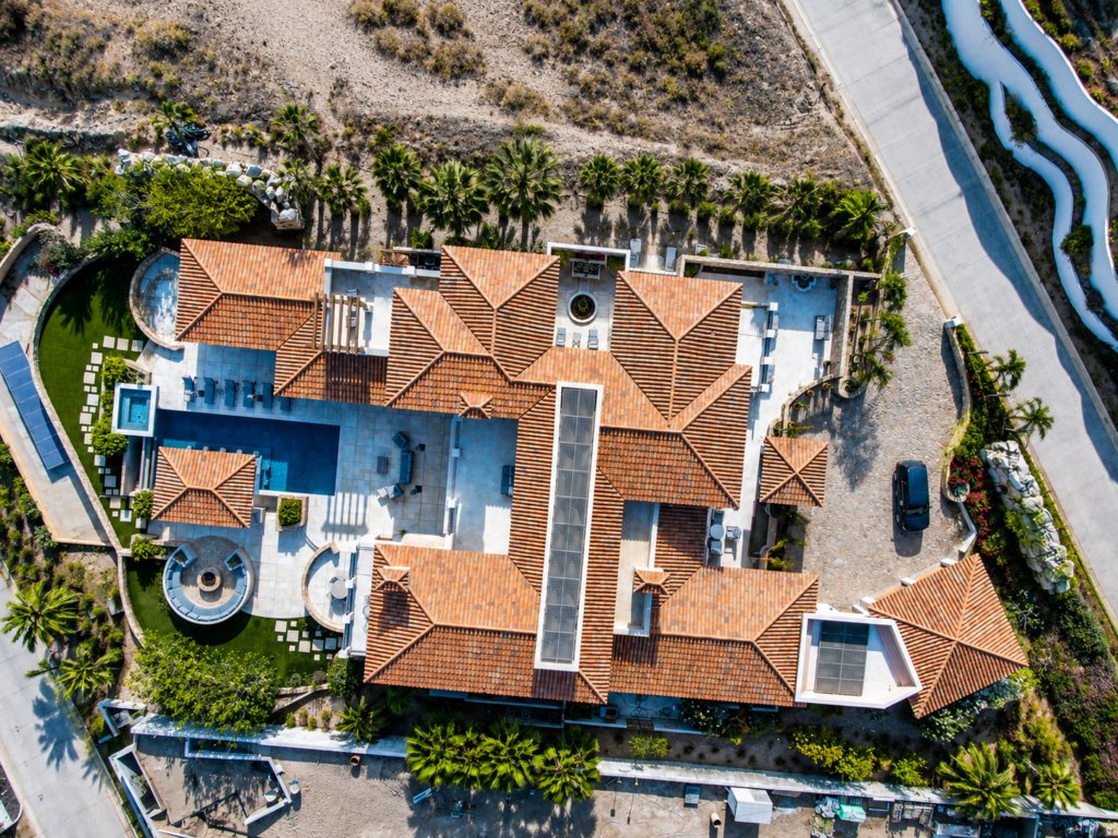DIAMANTE BEACH ESTATE
